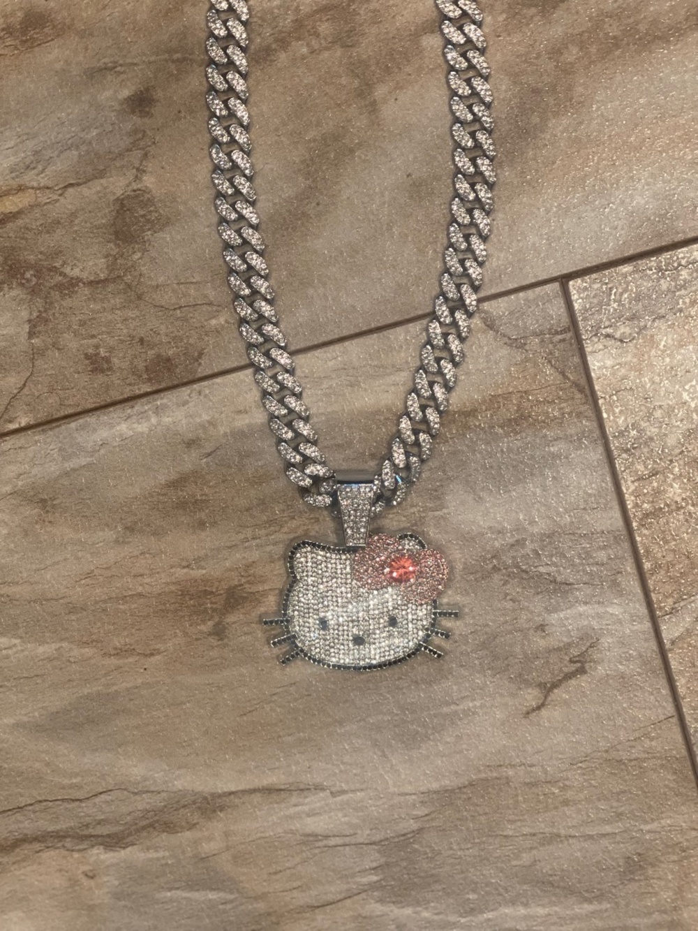 Hello kitty pendent